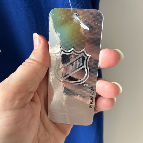 NWT New York Ranger's Mens T-shirt Size Small Hockey Fandom Gameday Apparel - Picture 3 of 9